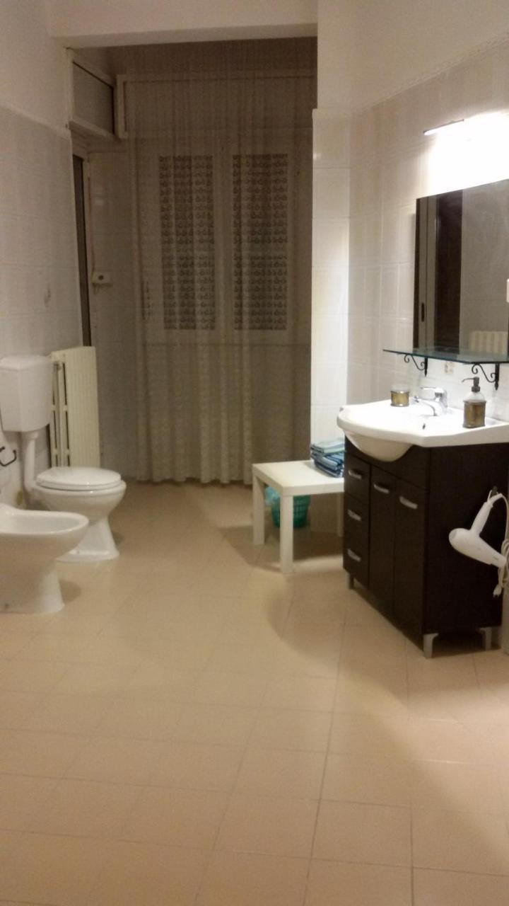 B&B Metropolitan Taranto Exterior photo