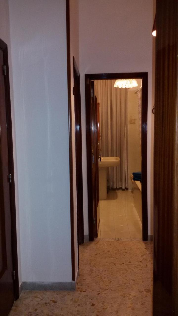 B&B Metropolitan Taranto Exterior photo